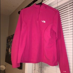 North face women’s pullover very warm pretty pink
